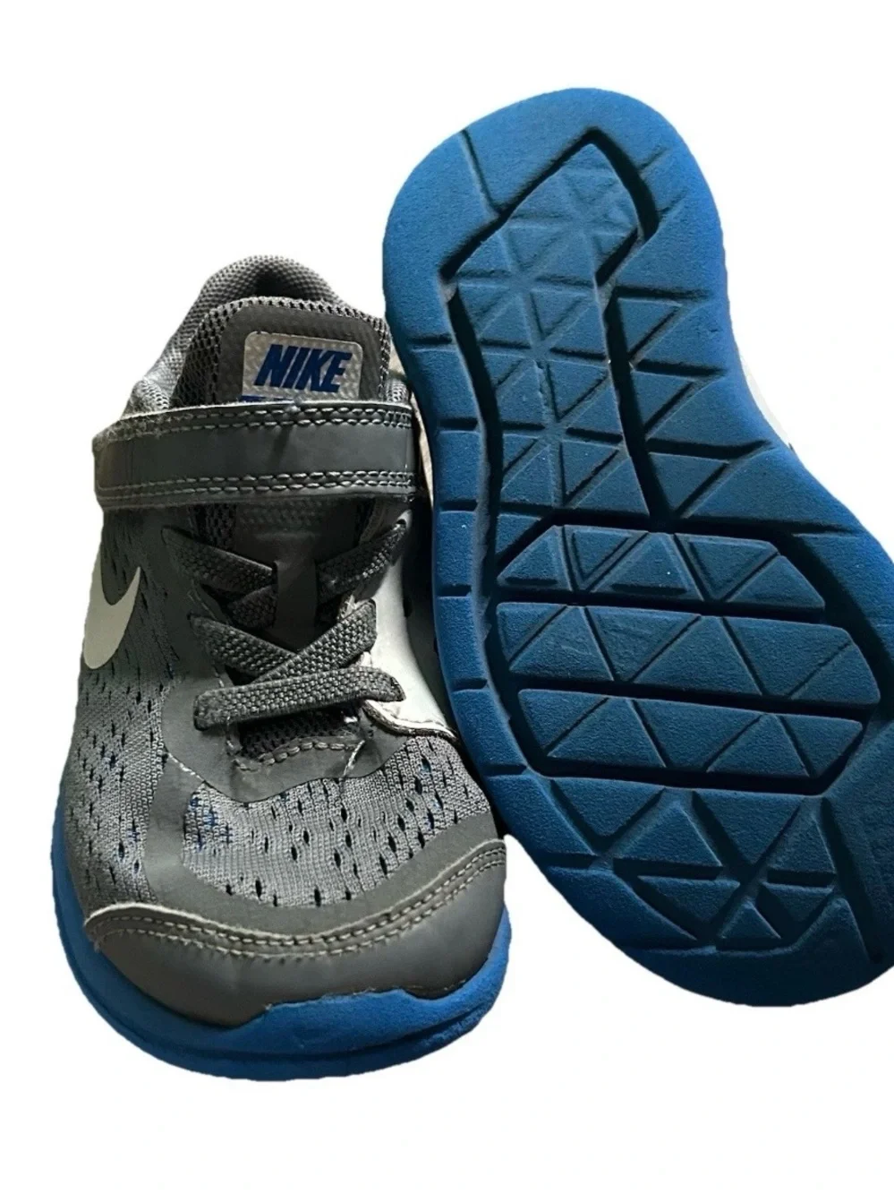 Toddler Boy Nike Grey Blue Running Sneakers Easy Closure Size 9